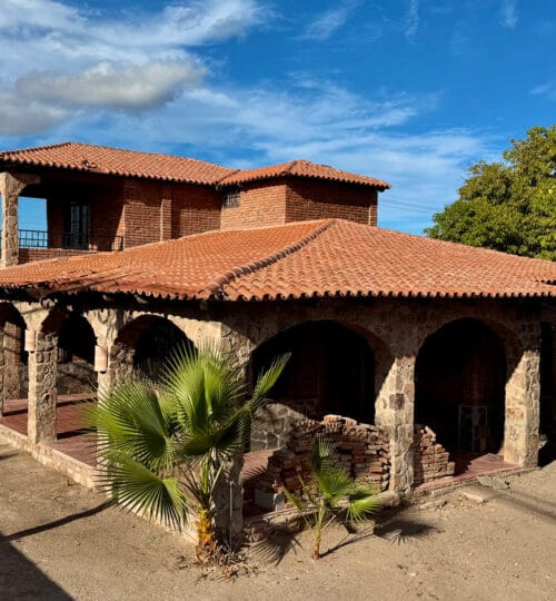 Brick 2-Bed Home on Corner Lot for Sale: Loreto BCS